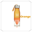 H2O 650ml-es BPA mentes műanyag kulacs gyümölcs facsaróval narancs színben